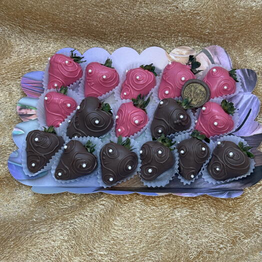 Клубника в шоколаде 16 штук