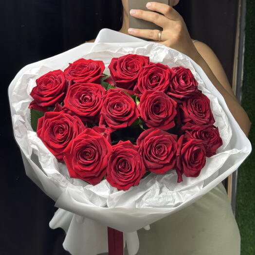 Букет из Красных роз 15 шт