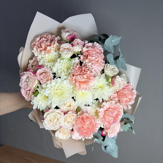 Букет стойких цветов 💐 кустовая роза, хризантема и дианиусы