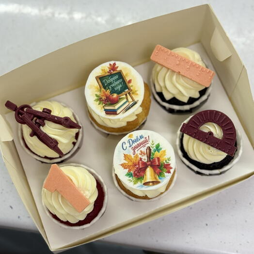 Капкейки на 1 сентября подарок учителю подарок школьнику 3 разных вкуса