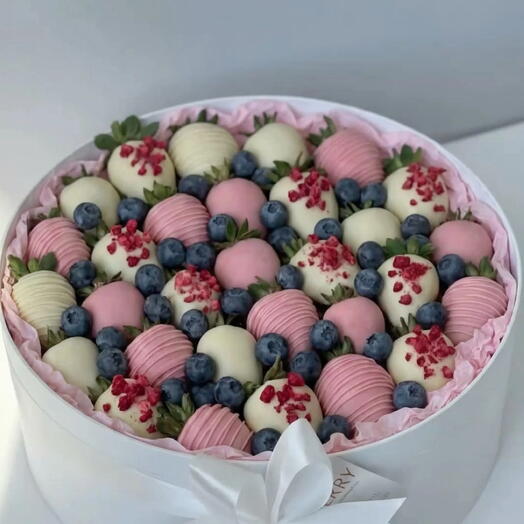 клубника в шоколаде шайба