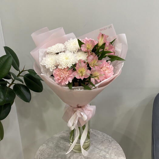 Букет комплимент в розовых тонах 🌸