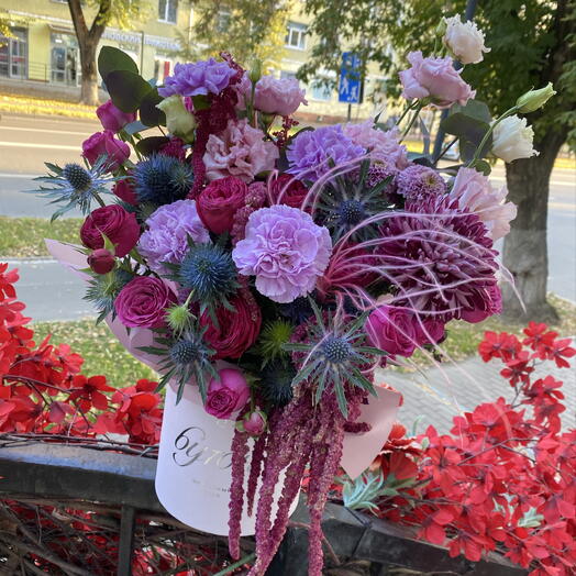 Коробка с диантусами