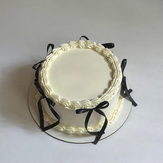 Cake with bows 1 kg
