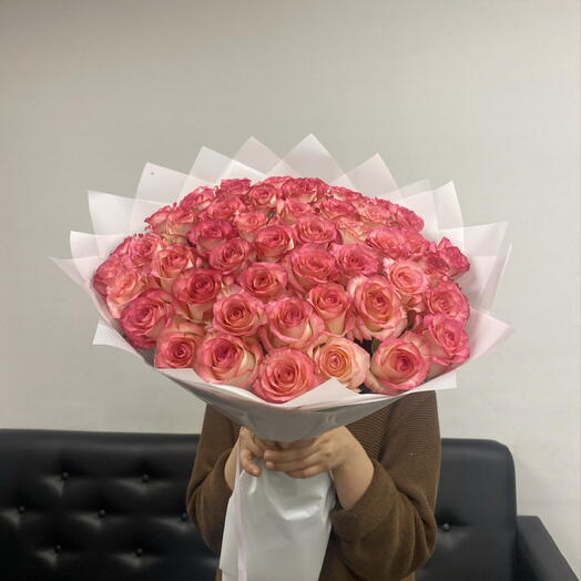 Розовые розы Джумилия 51 шт💕💕💕