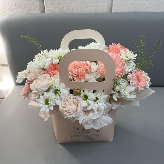 Розовая сумочка с цветами 🌸🌿