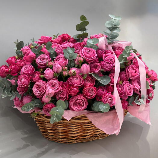 Большая корзина из кустовых роз "Мисти Баблс" 💕