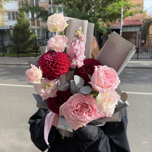 Букет «Осенний вечер» от XOFLOWERS