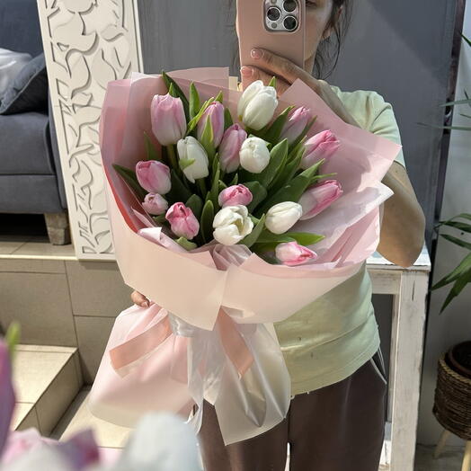 Букет нежности из тюльпанов 😍
