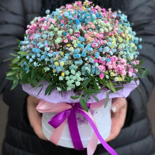 Коробка с радужной гипсофилой 💕