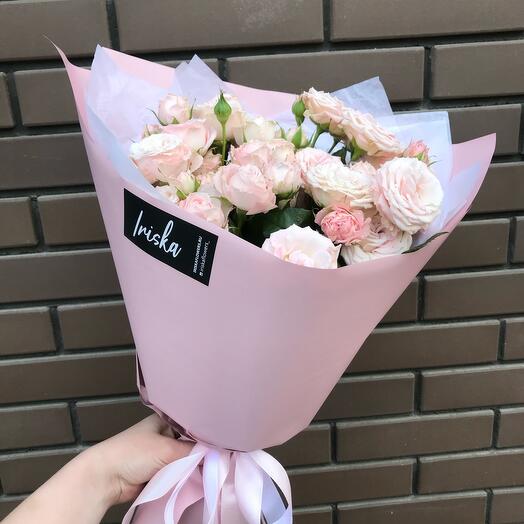Моно из кустовых роз мадам