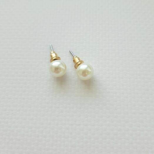 Серьги гвоздики 0,7см