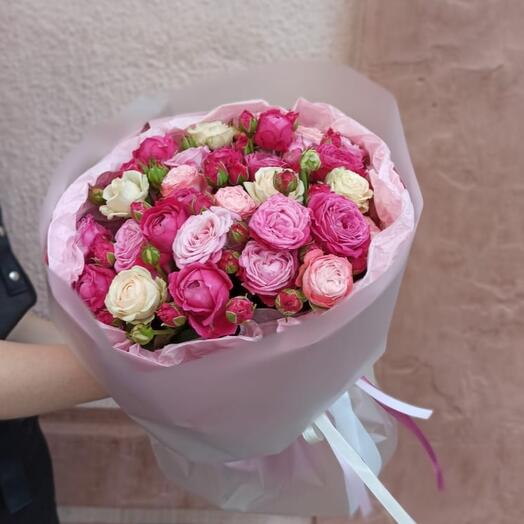 Микс букет из 25 кустовых роз