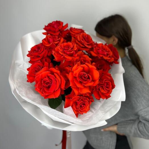 Букет из 15 роз Нина (Nina)