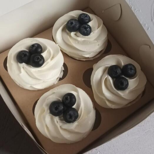 Капкейки с голубикой