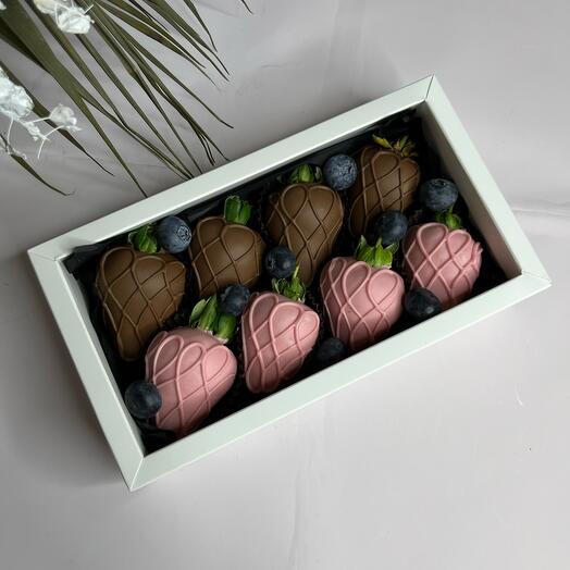 Клубника в шоколаде Box 8 klasik