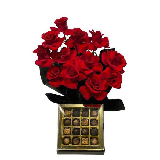 1 DOZEN OF ROSES WITH CHOCOLATE BOX - 250 GRAMS