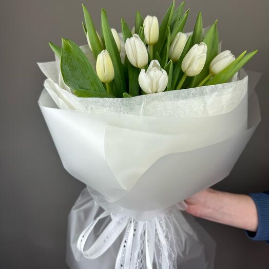 Букет из тюльпанов
