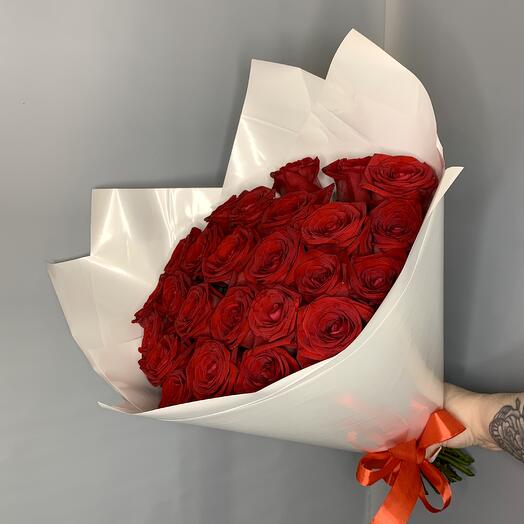 Красные розы 25