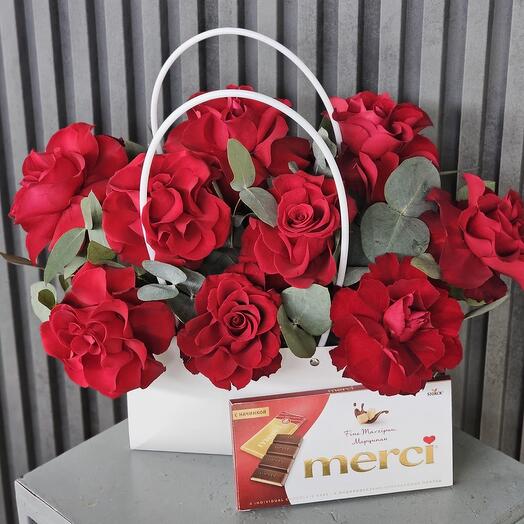 Цветы в коробке + мерси