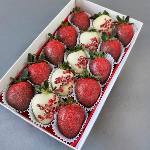Свежая клубника в шоколаде 15 шт