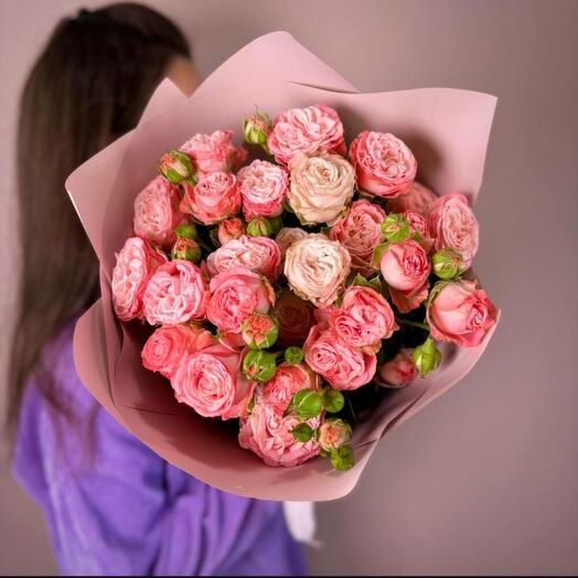 Пионовидных роз бомбастик