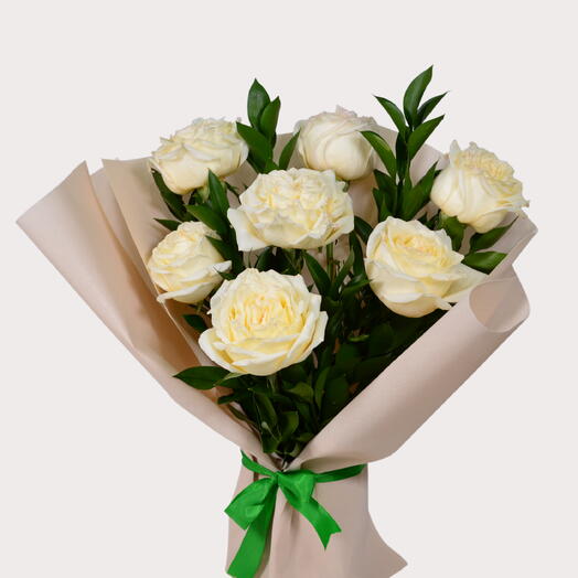 7 Stem White Rose Bouquet