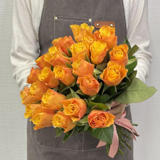 Bouquet of 23 orange Kenyan roses with ribbon