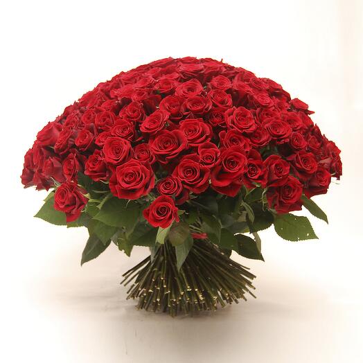 Букет из 101 розы