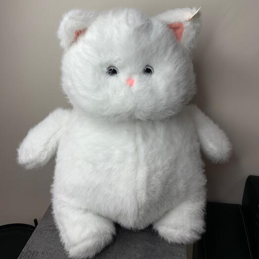 Кот игрушка
