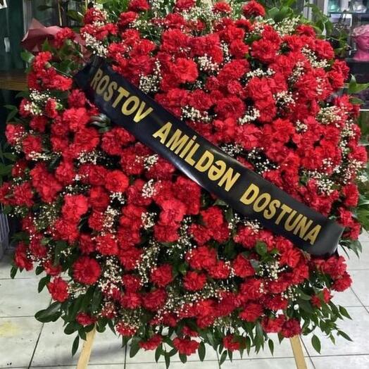 Винок из 250 гвоздики