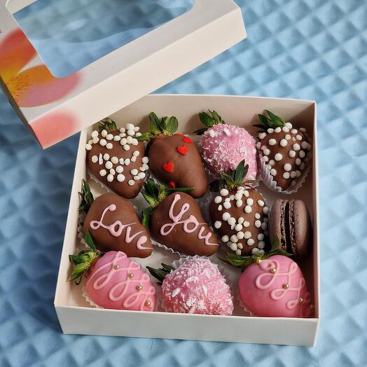 Клубника в шоколаде Love you