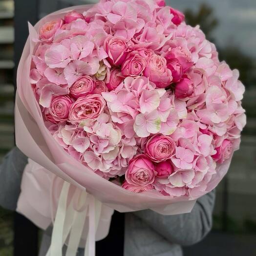 Peony and Hydrangea Bouquet N-098