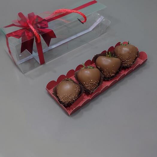 Клубника в молочном шоколаде 🍓 4-6