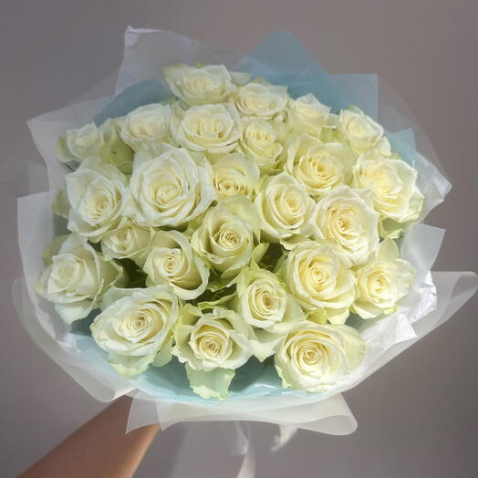 25 rosas blancas 40 cm
