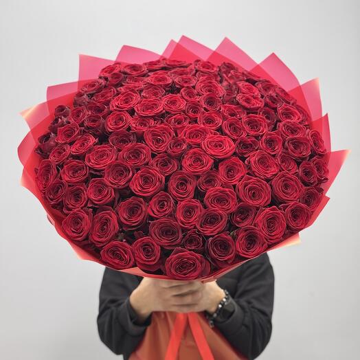 Красивый букет из Красные розы 🌹