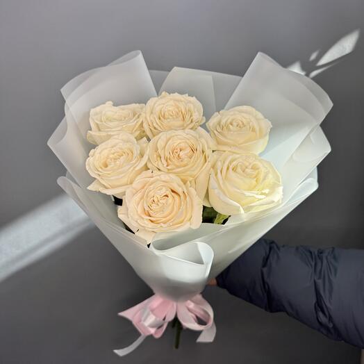 Букет белых роз 🤍