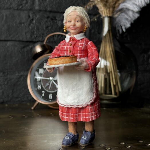 Уникальный ретро сувенир ручной работы. Ёлочная игрушка/статуэтка из хлопковой ваты