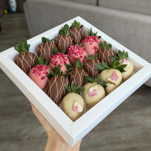 Клубника в шоколаде 16 шт