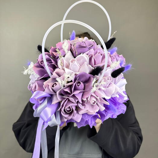 Лавандовая композиция из мыльных цветов 9