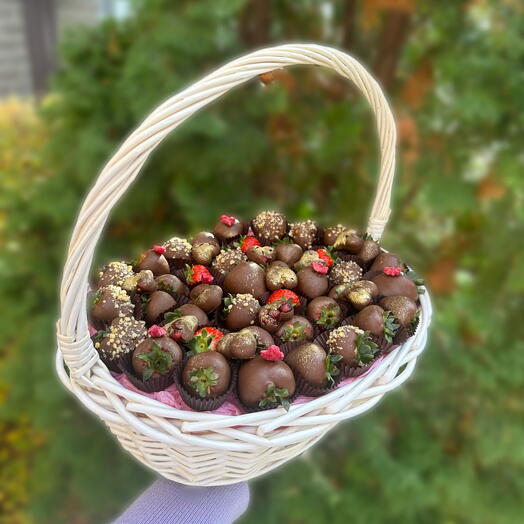 Корзина сладкой клубники для Мамы🍓🍫