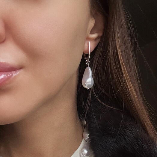 Серьги с большими жемчужинами