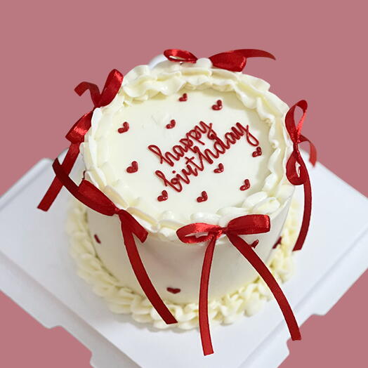 Бенто торт с бантиками happy birthday на день рождения подруге, для фотосессии, сестре, маме, дочке, красного цвета