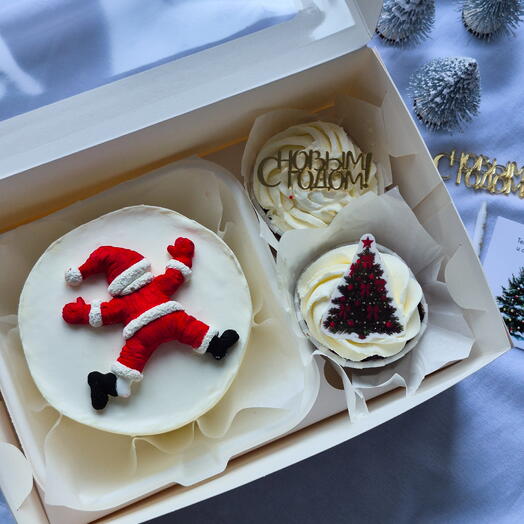 Новогодний набор с бенто и капкейками