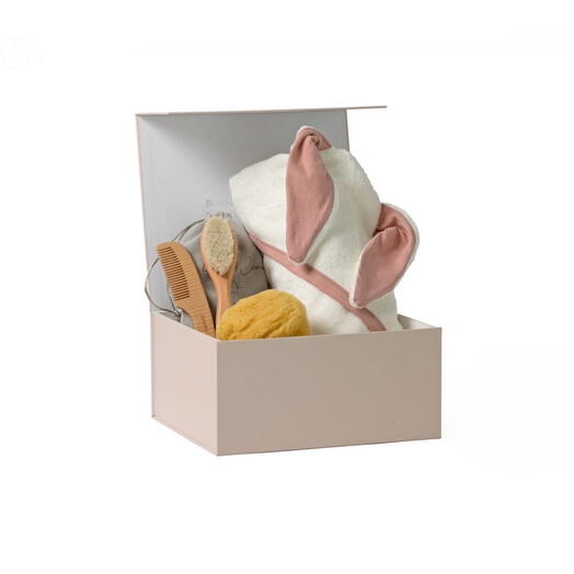 Baby box for girl Bath time