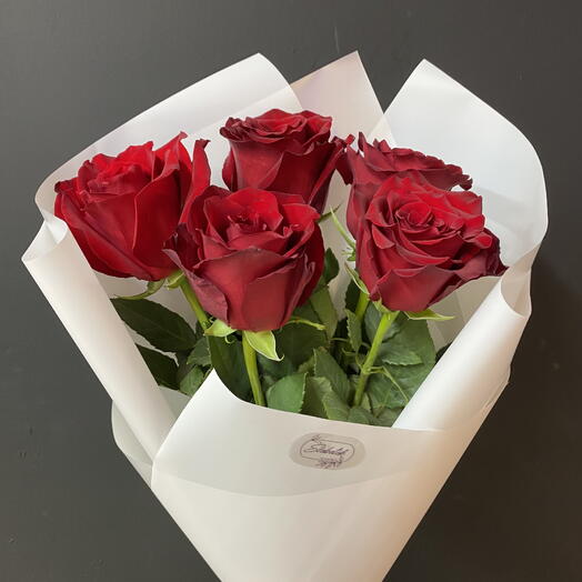 Букет из красных роз