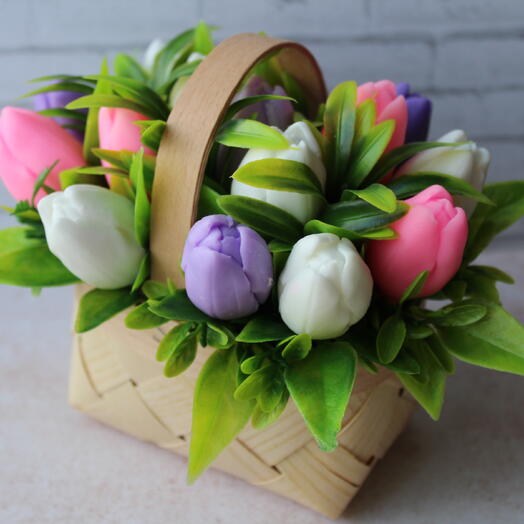 Лукошко тюльпаны из мыла на 8 марта