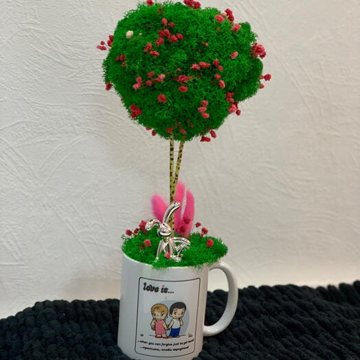 Дерево-топиарий любви