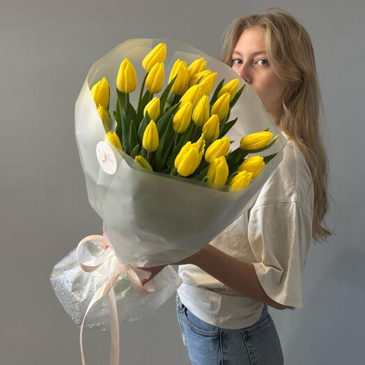 Монобукет из желтых тюльпанов 25шт