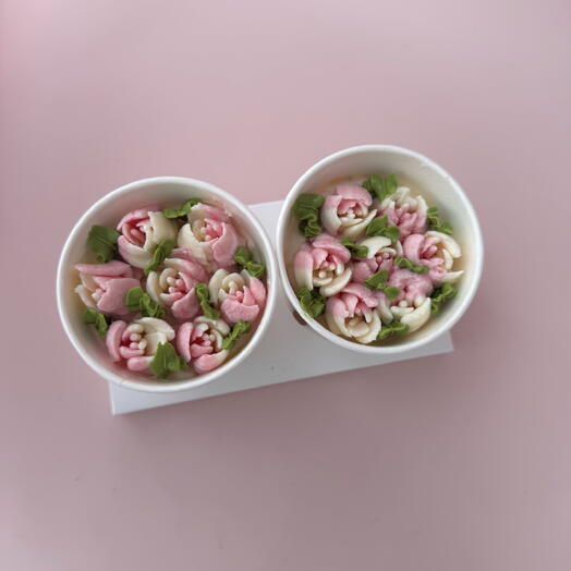 Cake to go десерт в стаканчике с тюльпанами на 8 марта